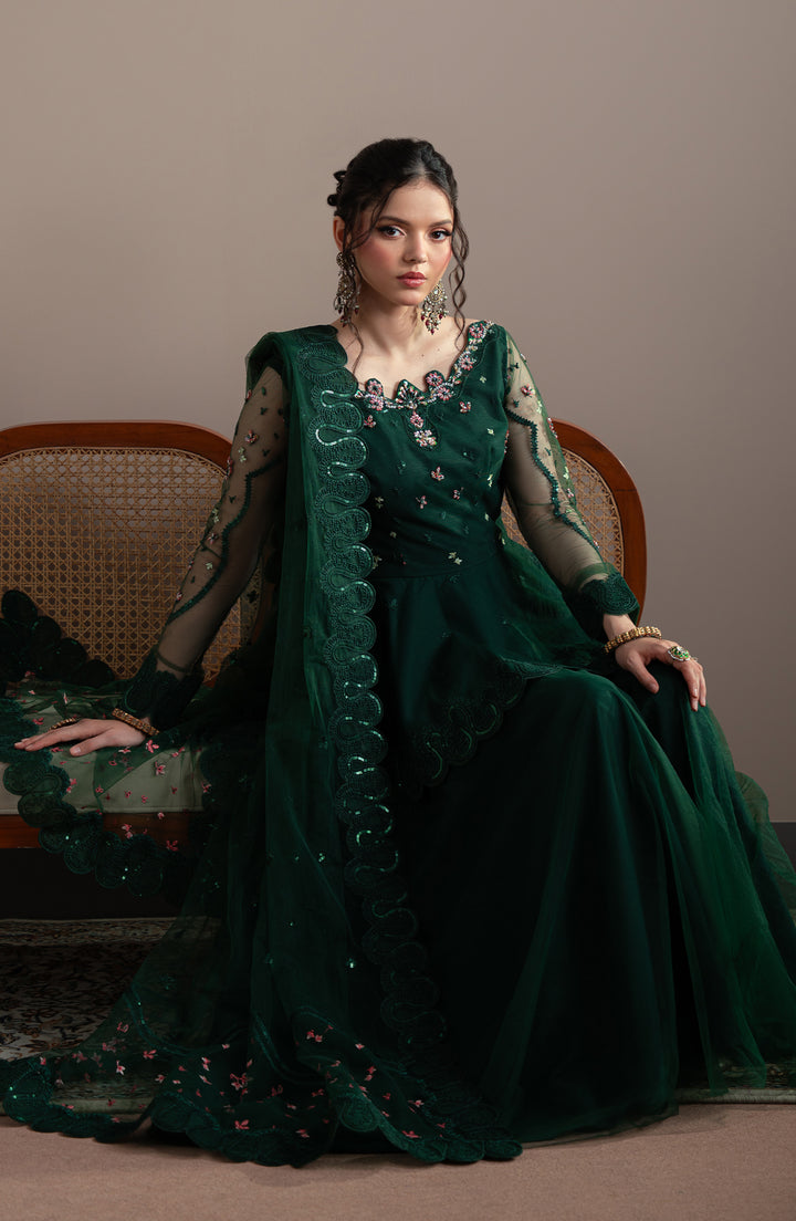 Neckline design of Emerelle Shirt Dress from Elvin Collection by Fabiha Fatima