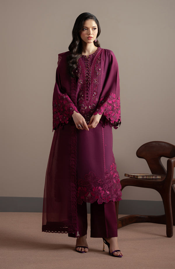 Front view of model wearing Lazel Shirt from Elvin Collection by Fabiha Fatima