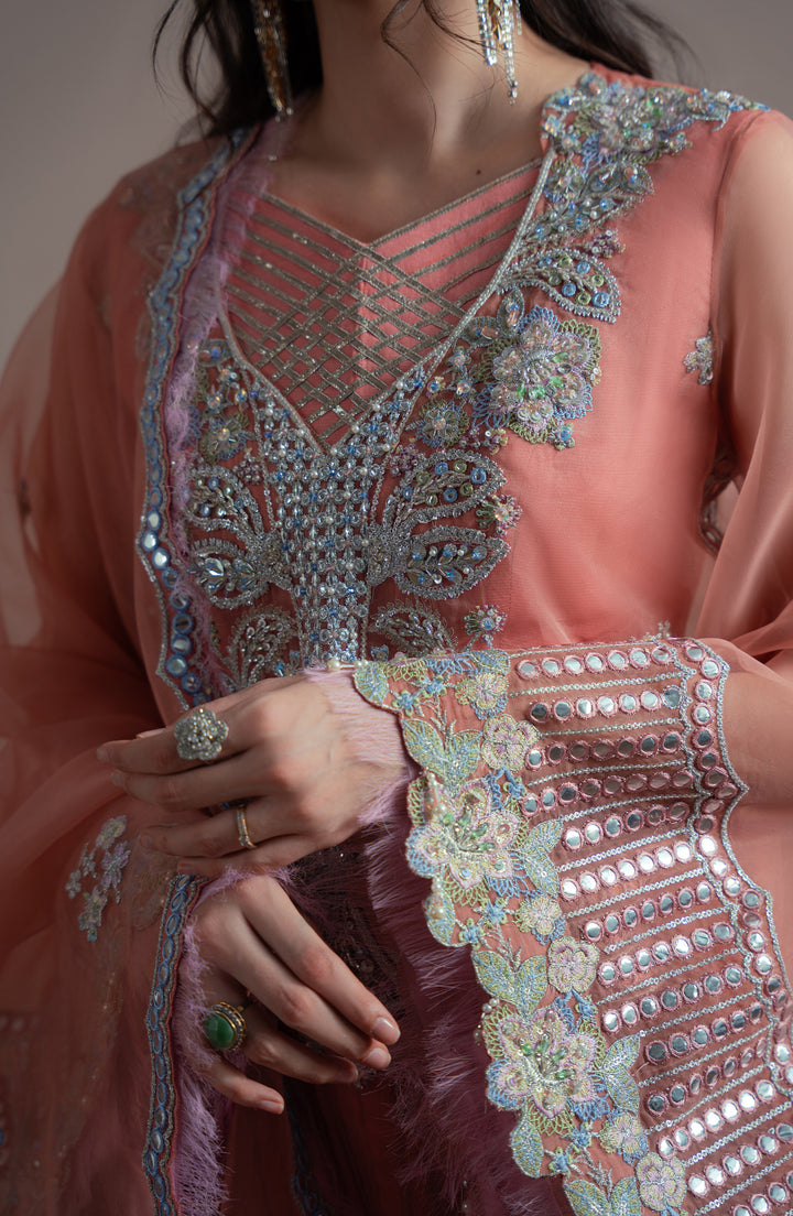 Neckline design of Roselle Shirt – Pret Collection Elvin by Fabiha Fatima
